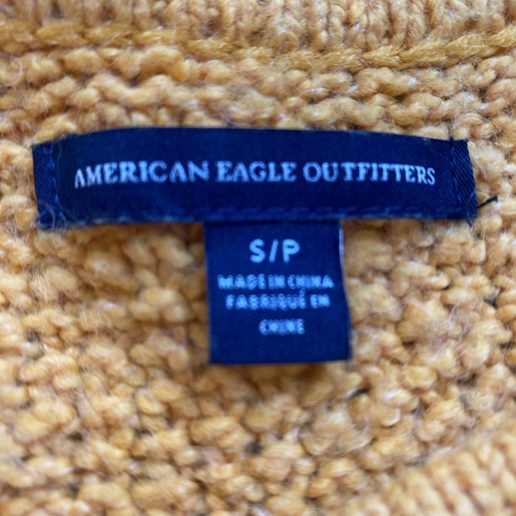American eagle sweater - Picture 2 of 2